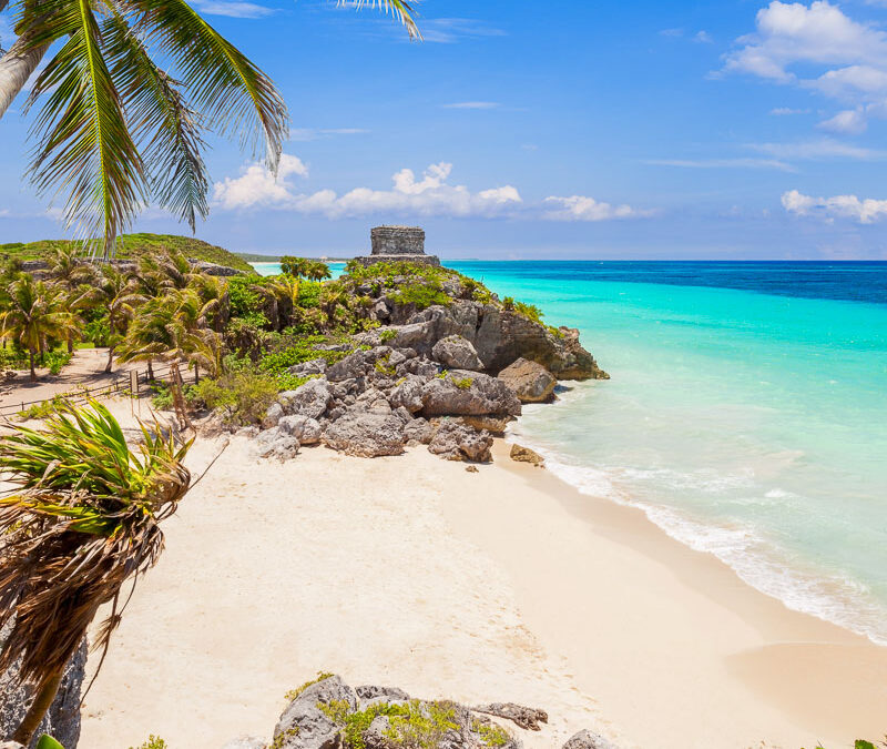 Jóga, Karibik, Día de Muertos CANCÚN & TULUM, MEXIKO s lektorkou Veronikou Carmanovou (Karma Yoga) 23.10. – 3.11.2025